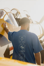 Lade das Bild in den Galerie-Viewer, Land of Pleasure, Elements of Life T-Shirt - Denim Blue