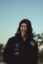 Lade das Bild in den Galerie-Viewer, Fisherman Beanie Maroon