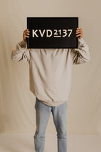 Lade das Bild in den Galerie-Viewer, Knowledge Heavyweight Crewneck - Ecru