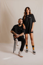 Lade das Bild in den Galerie-Viewer, Knowledge 2137 T-Shirt - Black