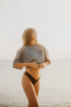 Lade das Bild in den Galerie-Viewer, Last Chance to Dream T-Shirt - Dusty Blue