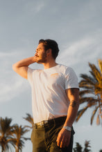 Lade das Bild in den Galerie-Viewer, Sweet Here After Motel T-Shirt - White