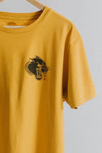 Lade das Bild in den Galerie-Viewer, Always and Never Panther T-Shirt - Mango
